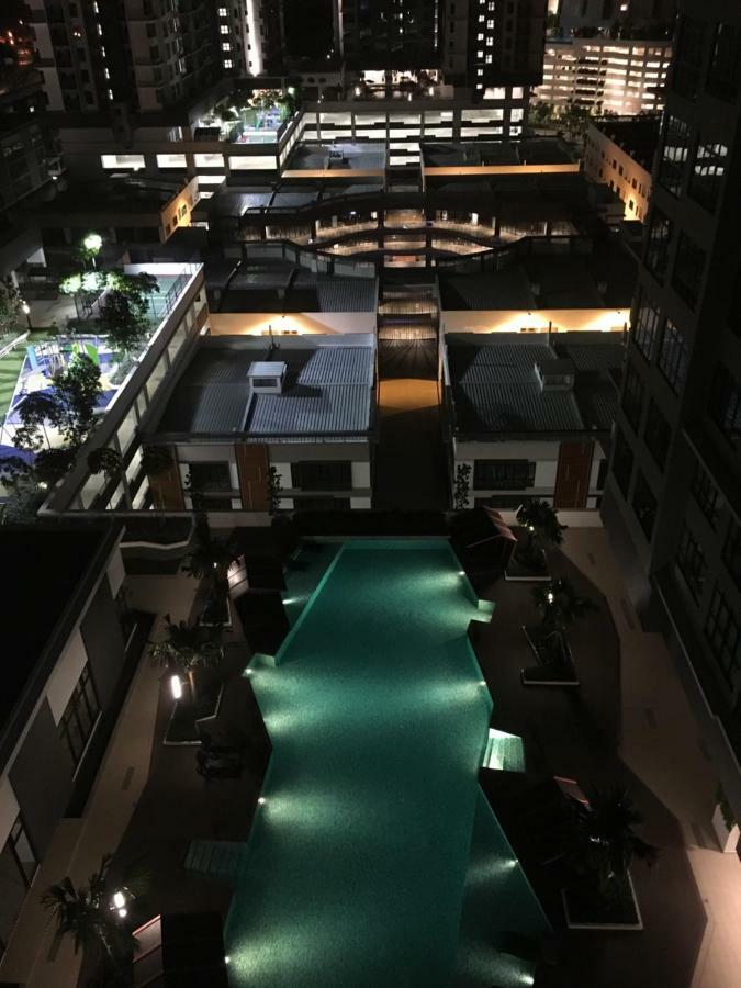 Ioi Conezion Iman's With Pool View Unit *